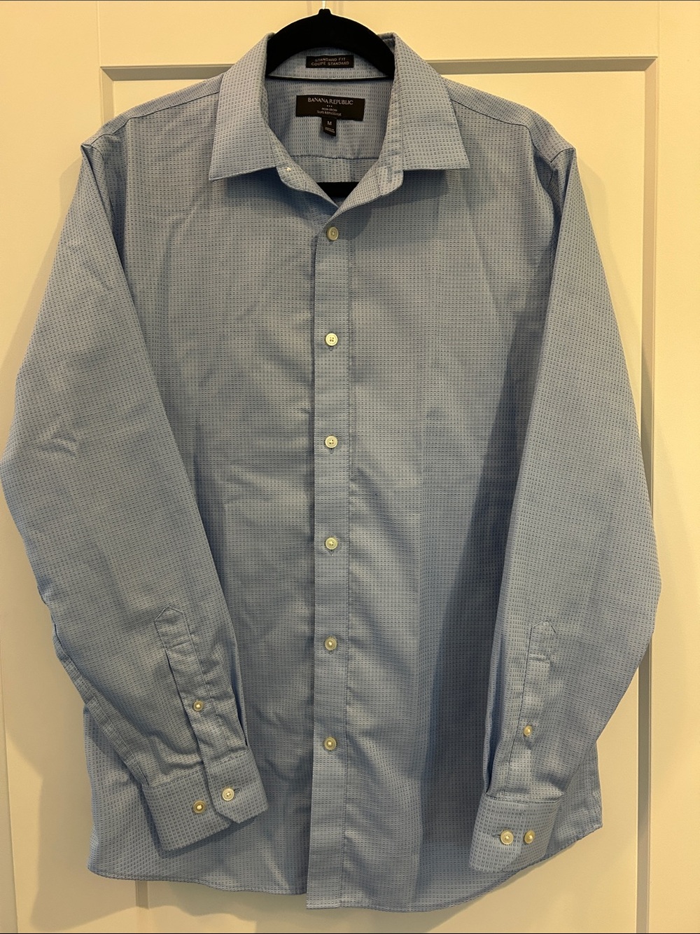 Banana Republic Men's Sky Blue Micro-Pattern Dress Shirt